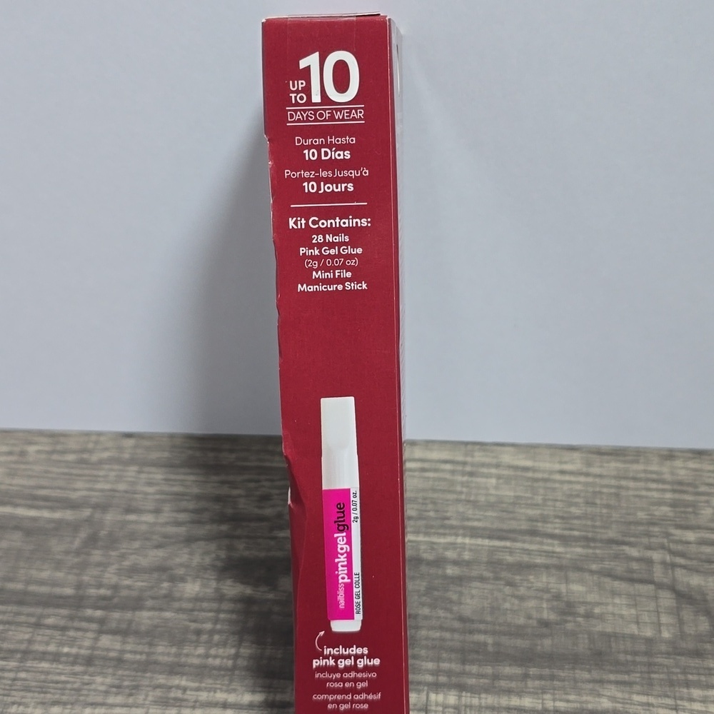 Dashing Diva NailBliss Salon Gel Nails Medium Length Brand New - Red - Picture 3 of 4